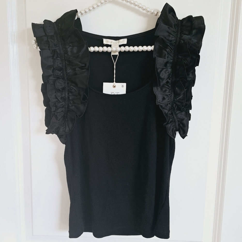 NWT Chelsea & Violet Stretchy Knit Ribbed Scoop Neck Satin Ruffle Tank Top Sz M